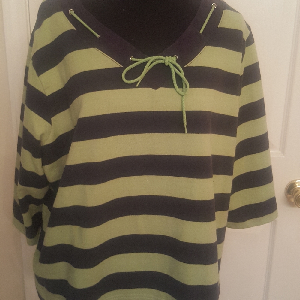 Cute comfortable top.